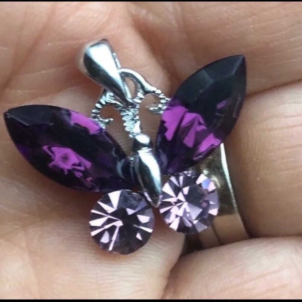 Beautiful Butterfly Pendant amethyst 
1x1 3/4 inch